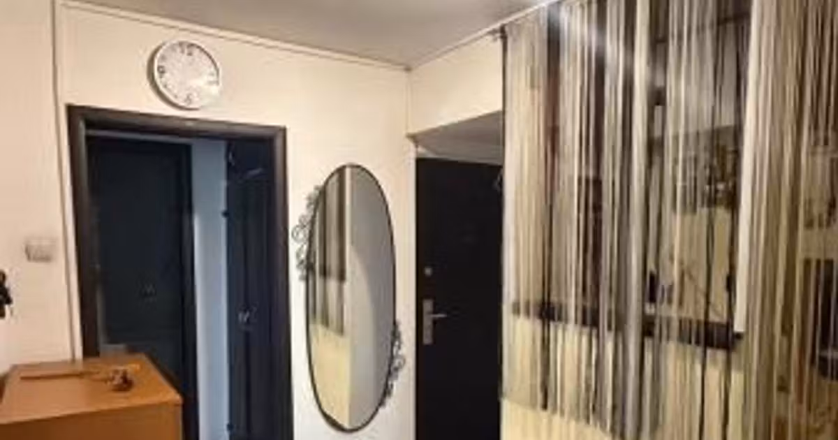 Apartament de vânzare cu 4 camere, mobilat în zona Drumul Taberei, Sector 6