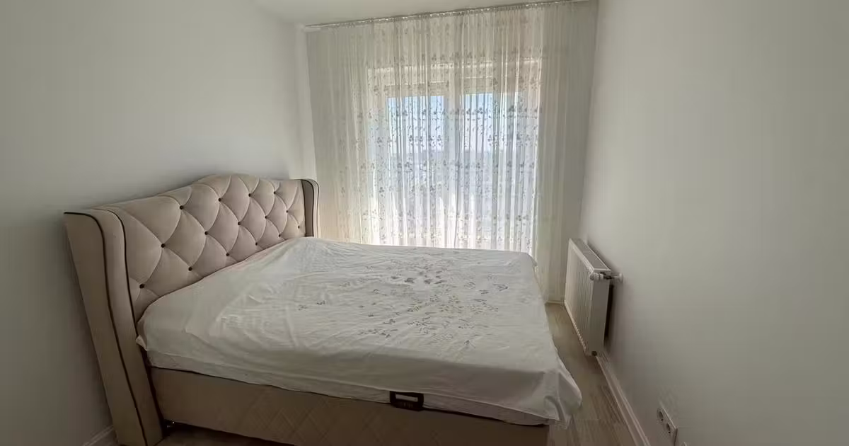 Apartament de vânzare cu 3 camere, mobilat în zona Ozana, Sector 3