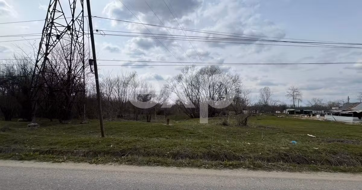 Teren Construcții intravilan de vânzare de 1400 mp, în Mătăsaru