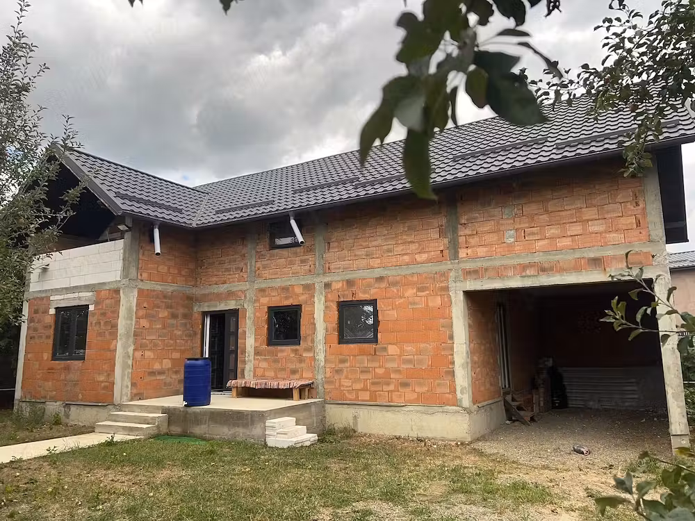 casa de vanzare, constructie noua 270mp + 500mp teren, zona aerodrom pascani