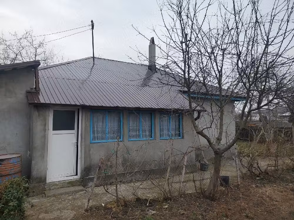 Casă · 5 camere · 70 m², COLCEAG, Mizil