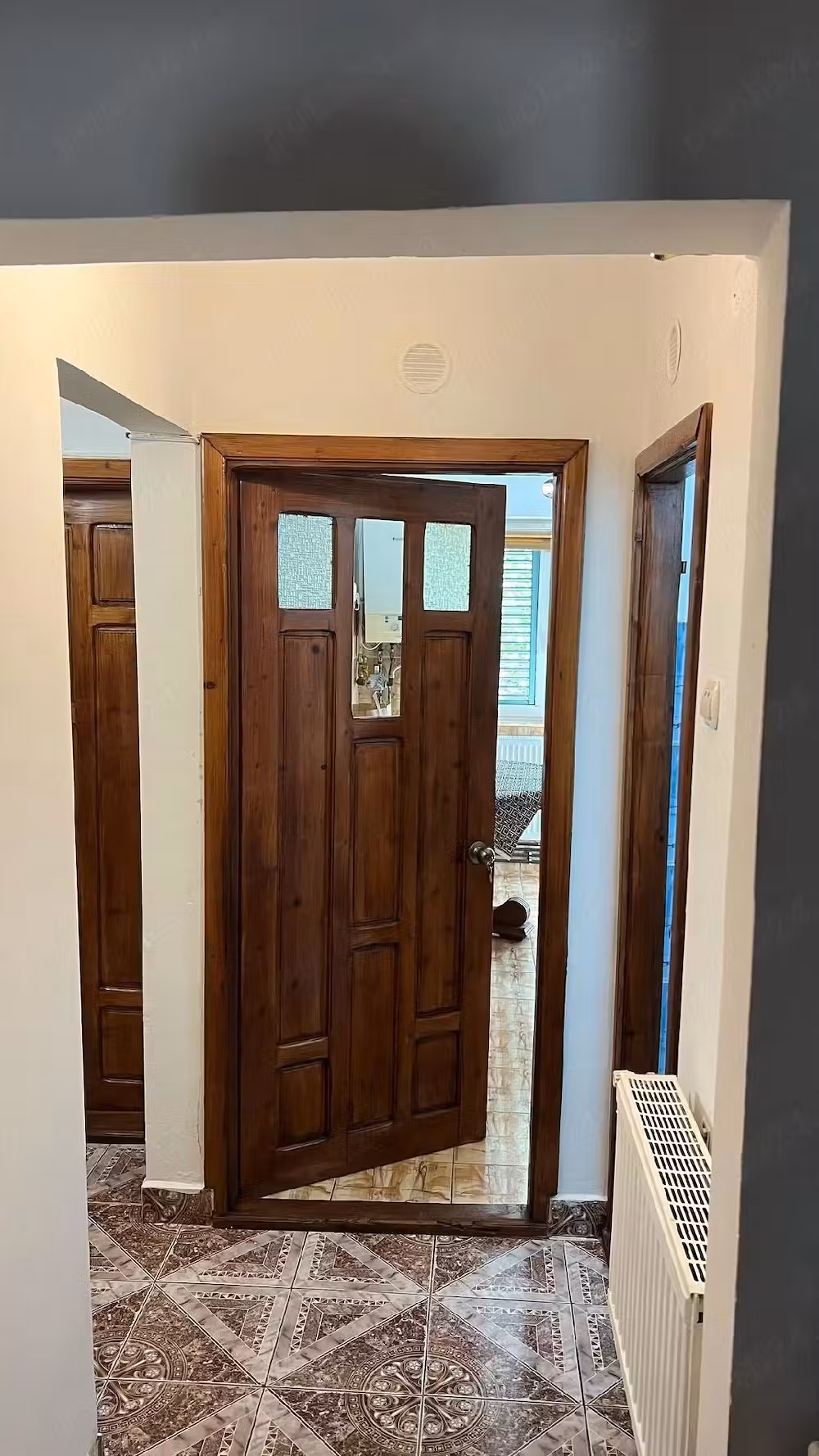 Vand apartament 4 camere