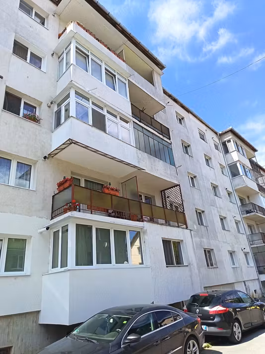 Apartament Cornesti