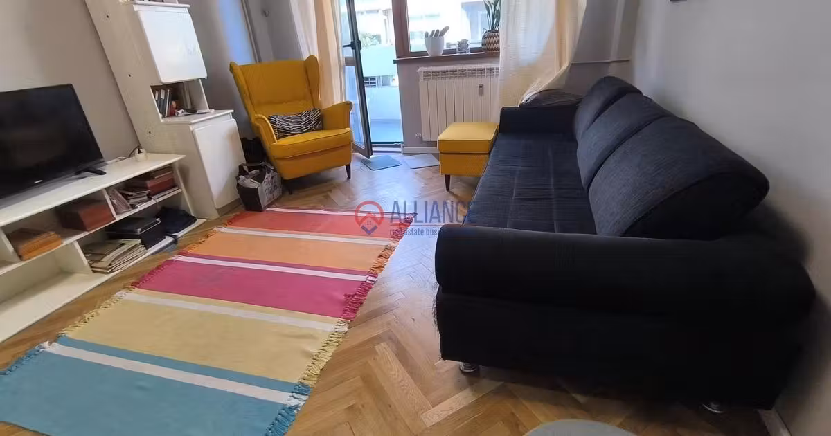 Apartament de vânzare cu 3 camere în zona Central, Constanța