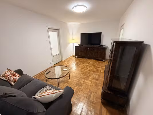 Apartament Balta Albă
