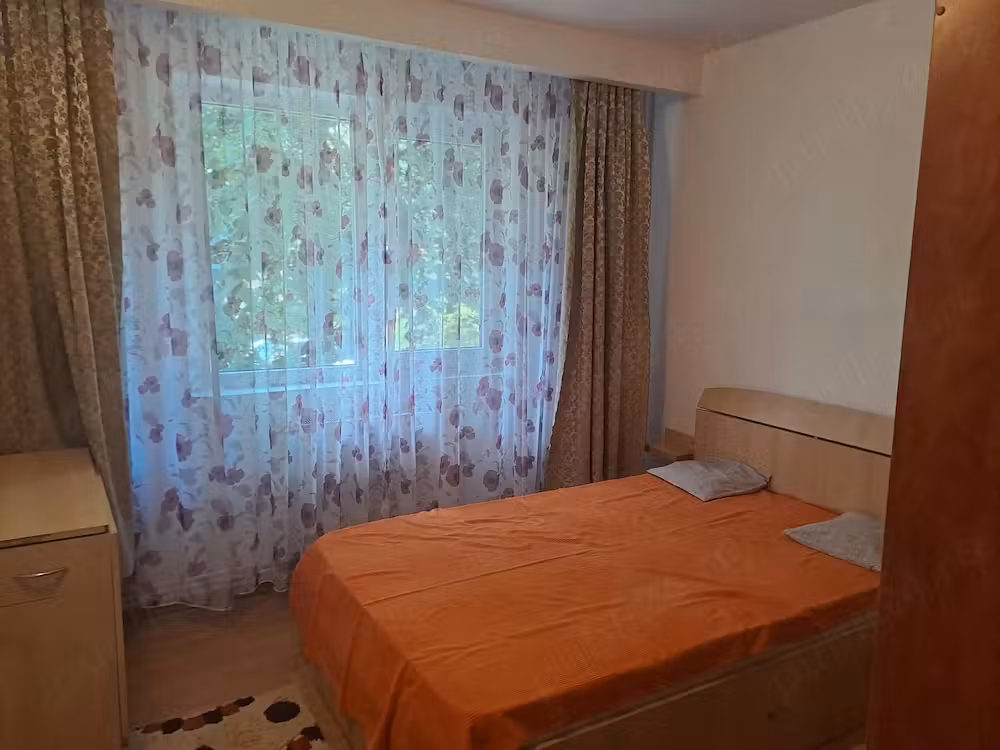 Apartament 2 cam Iasi-Pacurari
