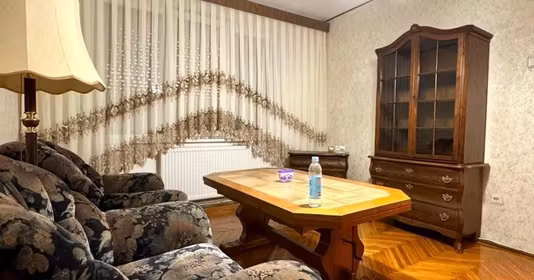 Apartament Cetate
