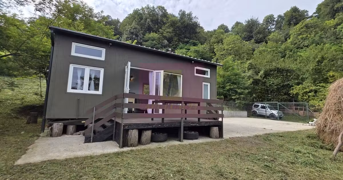 Casă individuală de vânzare cu 2 camere în Telega