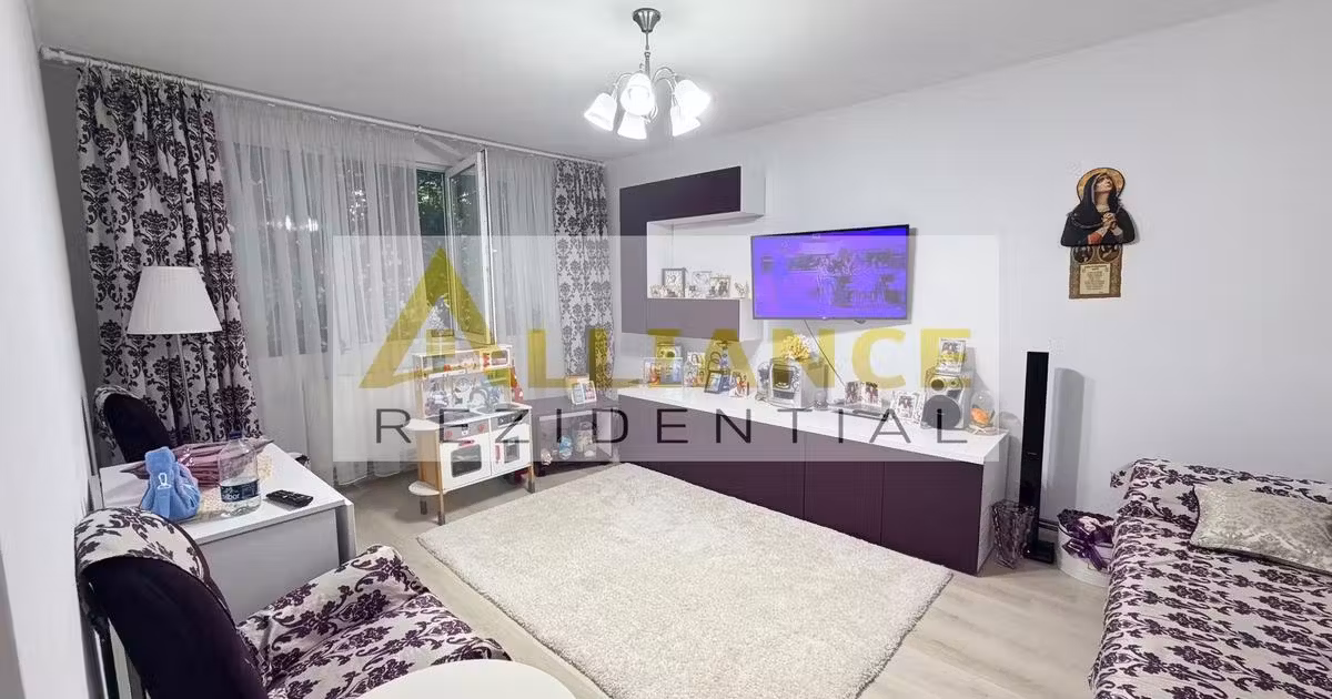 Apartament de vânzare cu 3 camere, mobilat în zona Apărătorii Patriei, Sector 4