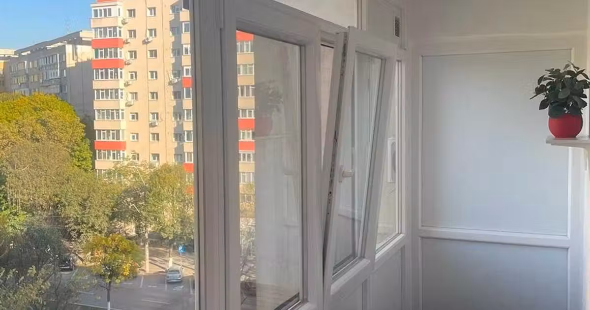 Apartament de vânzare cu 3 camere în zona Olteniței, Sector 4