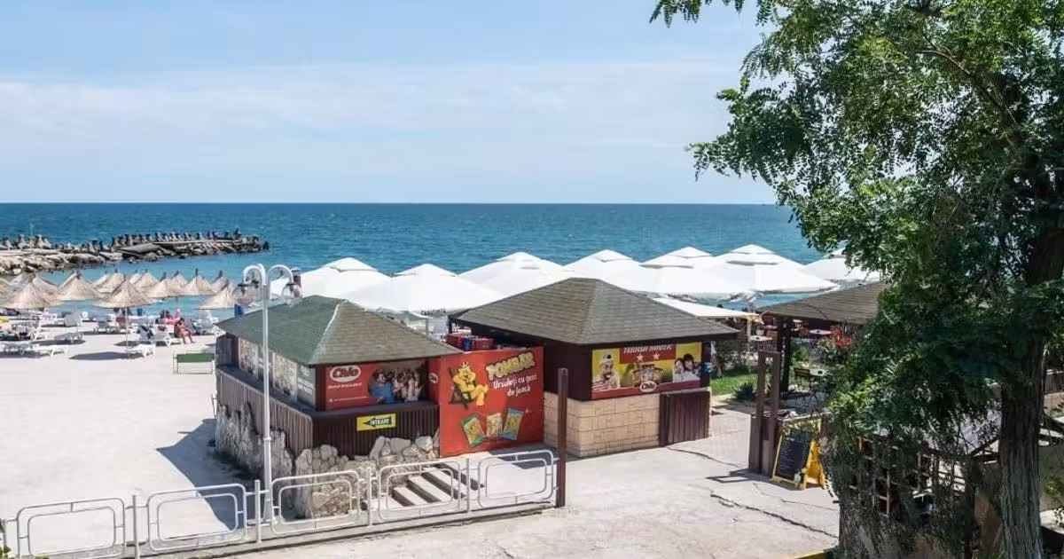 Apartament de vânzare cu 2 camere, mobilat în Mangalia