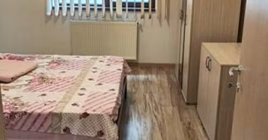 Apartament Titan