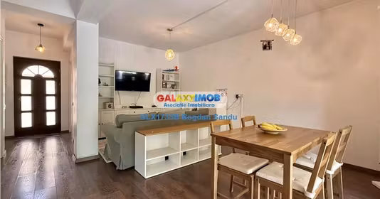 Casă Dragomirești-Deal