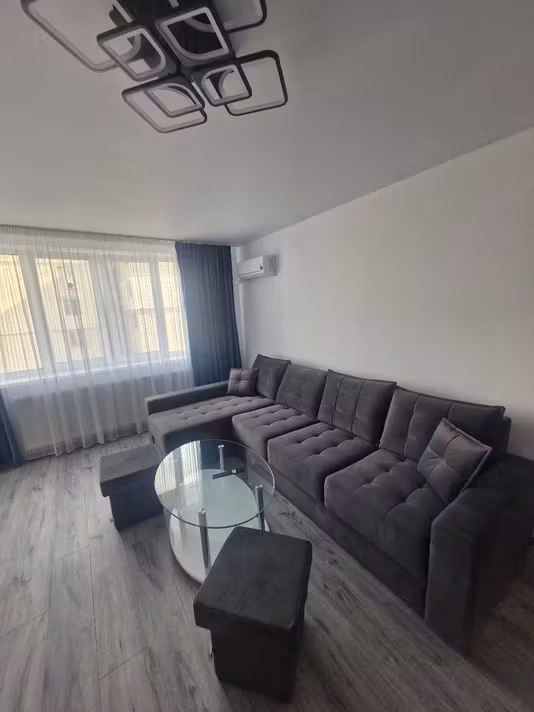 Apartament Călugăreni
