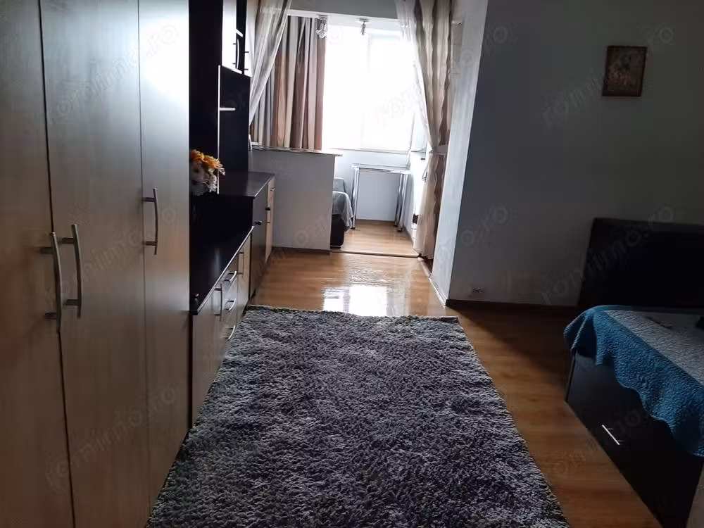 Vanzare Garsoniera Sector 4- direct proprietar