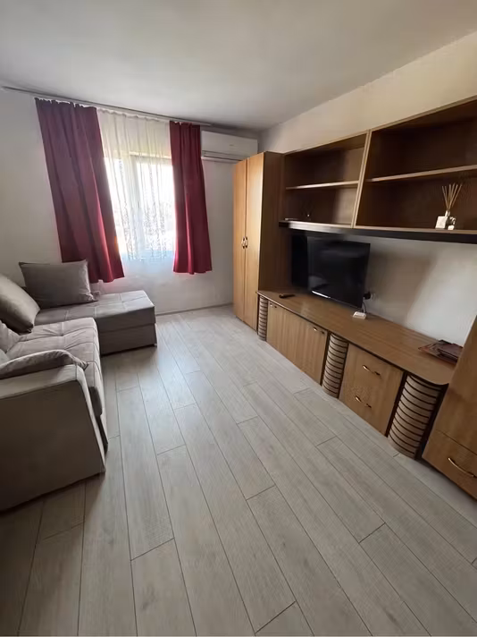 Garsonieră Lugoj