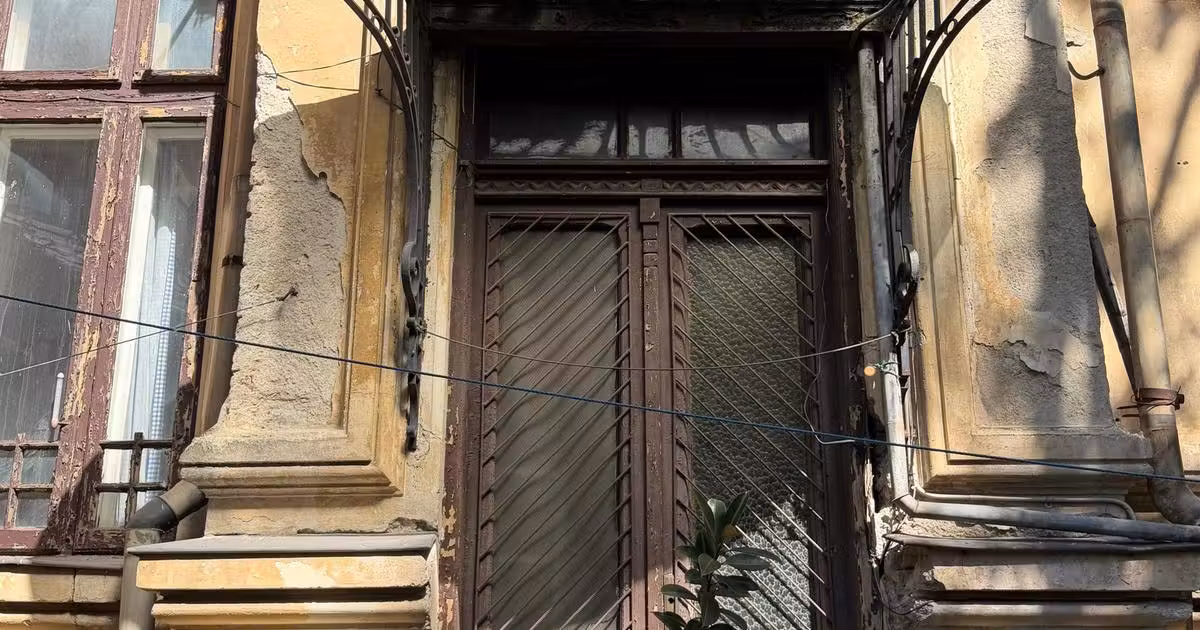 Casă individuală de vânzare cu 8 camere în zona Mărășești, Sector 4