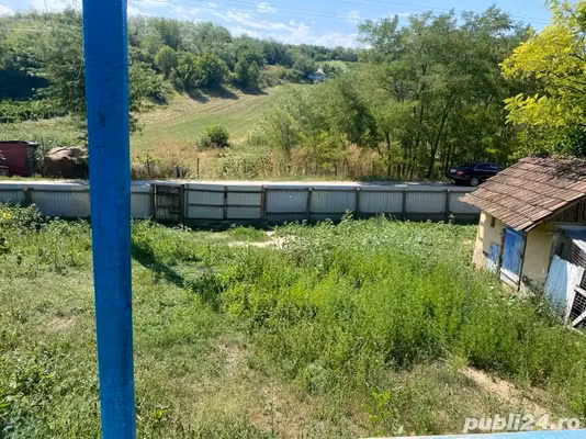 Casă Manjesti
