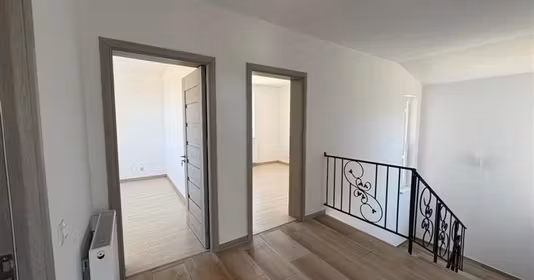 Casă Domnești