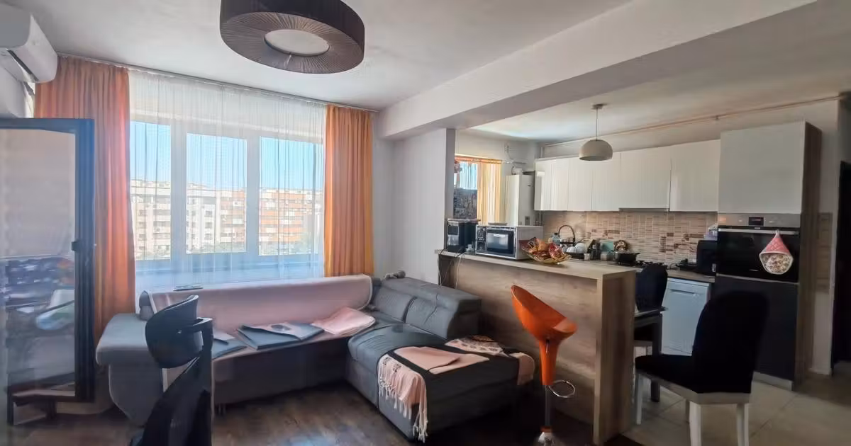 Apartament de vânzare cu 2 camere în zona Km 5, Constanța