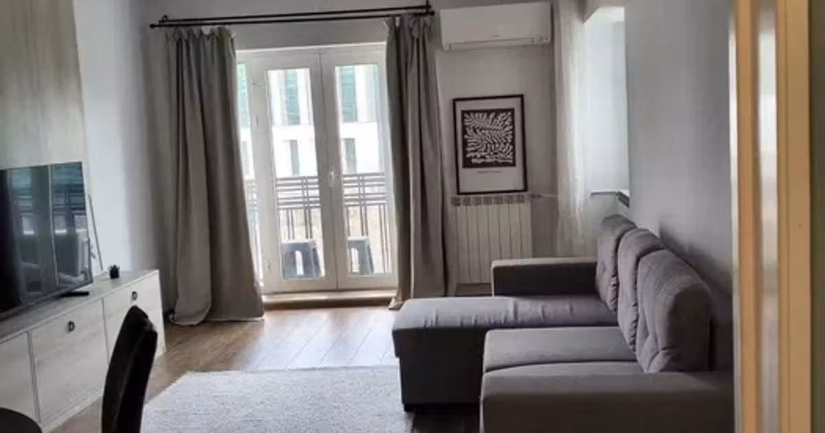 Apartament de vânzare cu 2 camere, mobilat în zona Unirii, Sector 3
