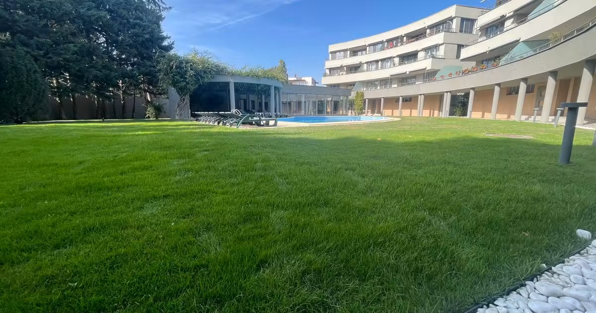 Apartament de vânzare cu 3 camere în zona Iancu Nicolae, Sector 1