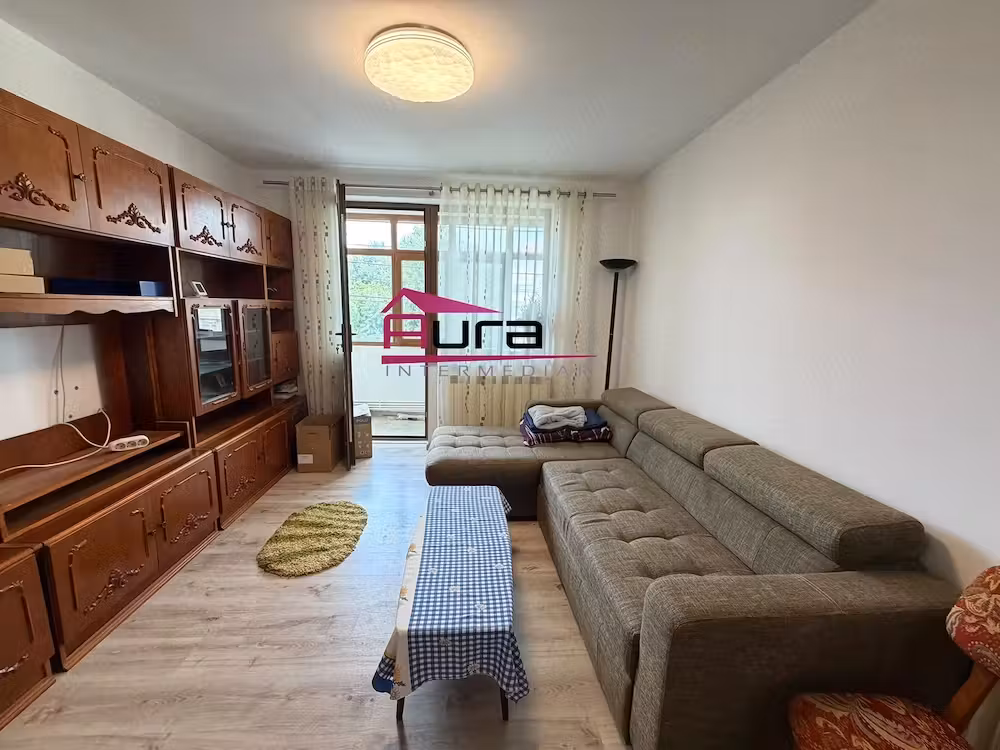 Apartament 3 camere zona Str.Victoriei