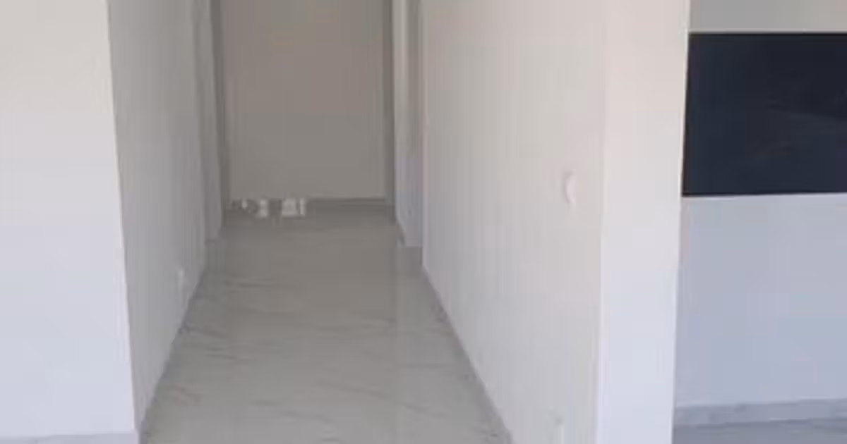 Casă de vânzare cu 4 camere în Pantelimon