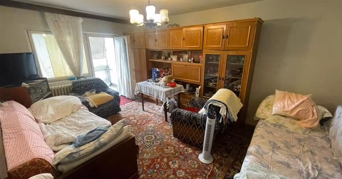 Apartament de vânzare cu 2 camere în zona Văcăresti, Sector 4