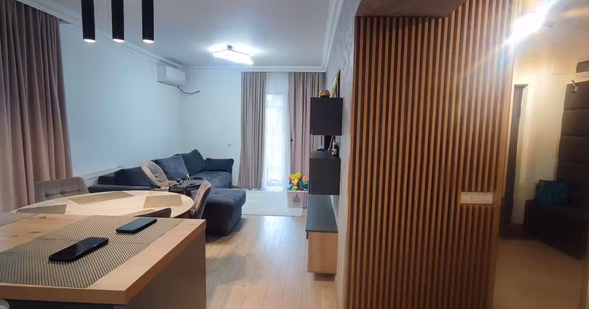 Apartament de vânzare cu 4 camere, mobilat în zona Drumul Taberei, Sector 6
