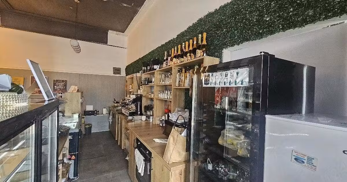 Spațiu comercial de vânzare de 52 mp, în zona Militari, Sector 6