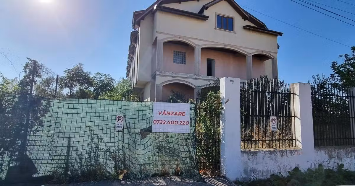 Proprietate specială de vânzare de 750 mp, în Clinceni