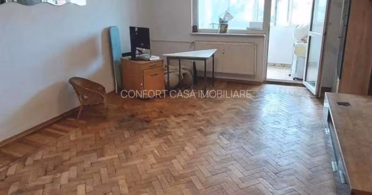 Apartament de vânzare cu 2 camere în zona Titan, Sector 3