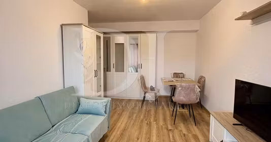 Apartament Florești