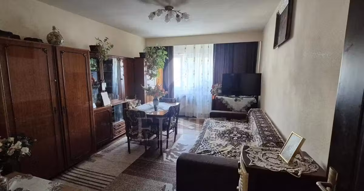 Apartament de vânzare cu 2 camere în zona Plopilor, Cluj-Napoca