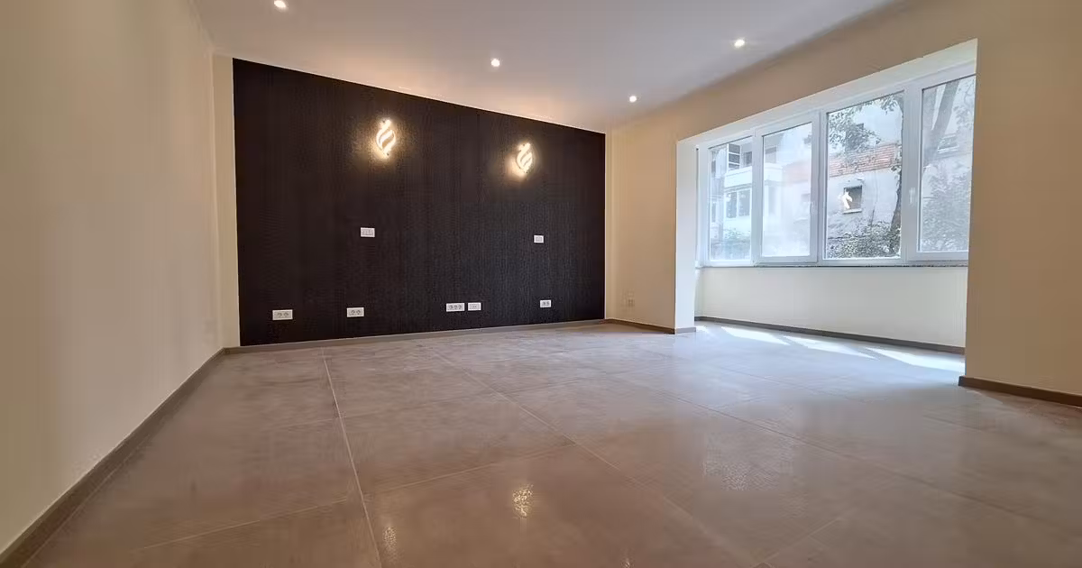 Apartament de vânzare cu 3 camere în zona Complex Studențesc, Timișoara