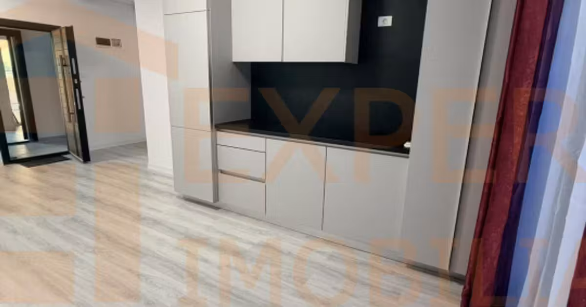 Apartament de vânzare cu 2 camere în Mamaia-Sat