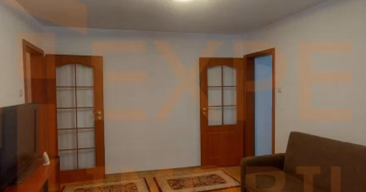 Apartament de vânzare cu 3 camere în zona Tomis Nord, Constanța