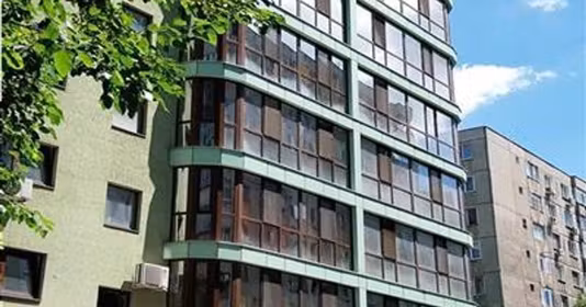 Apartament Titan