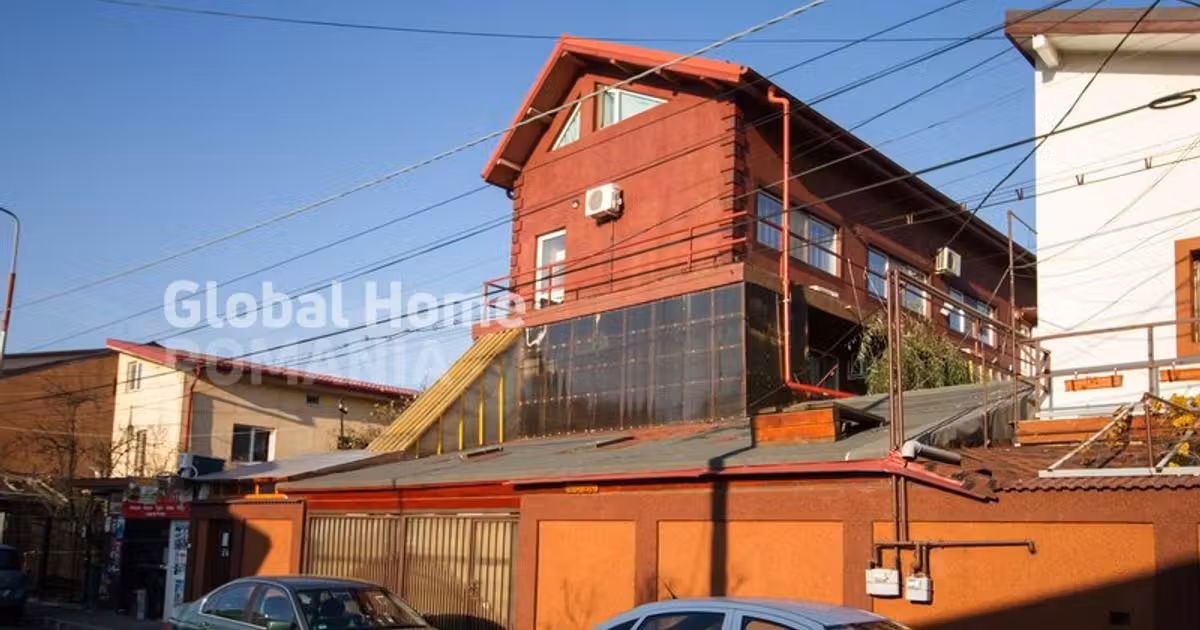 Casă individuală de vânzare cu 12 camere în zona Mihai Bravu, Sector 3