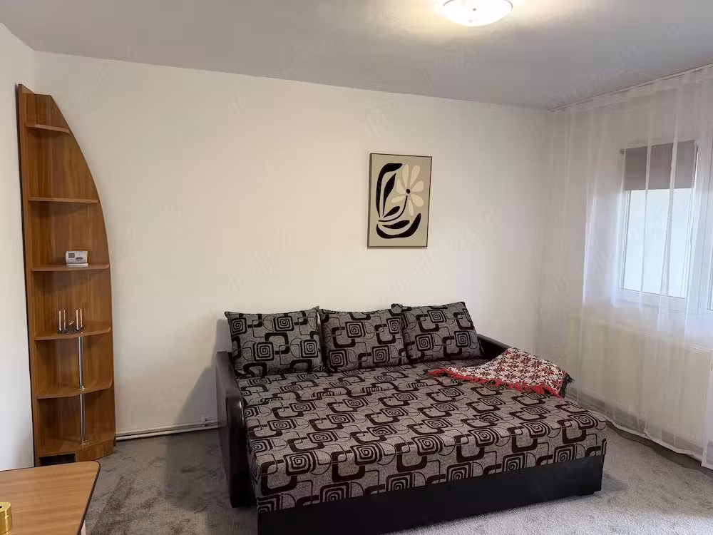 PROMO Apartament luminos 2 camere central renovat 100% mobilat modern si functional