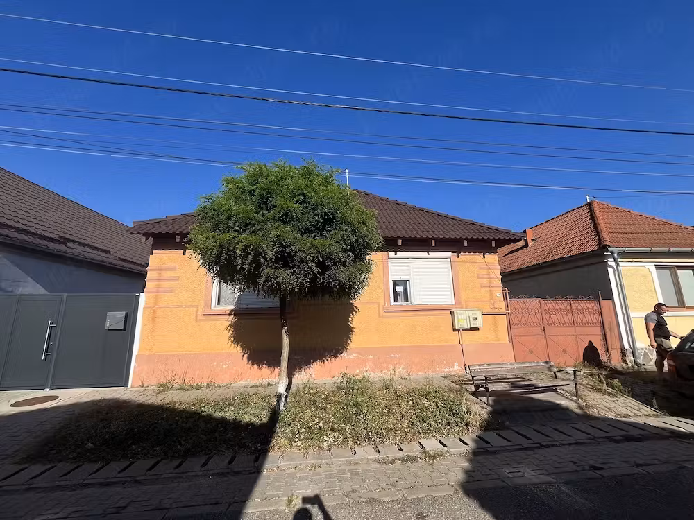 Casă de vânzare , Dumbrăveni Sibiu