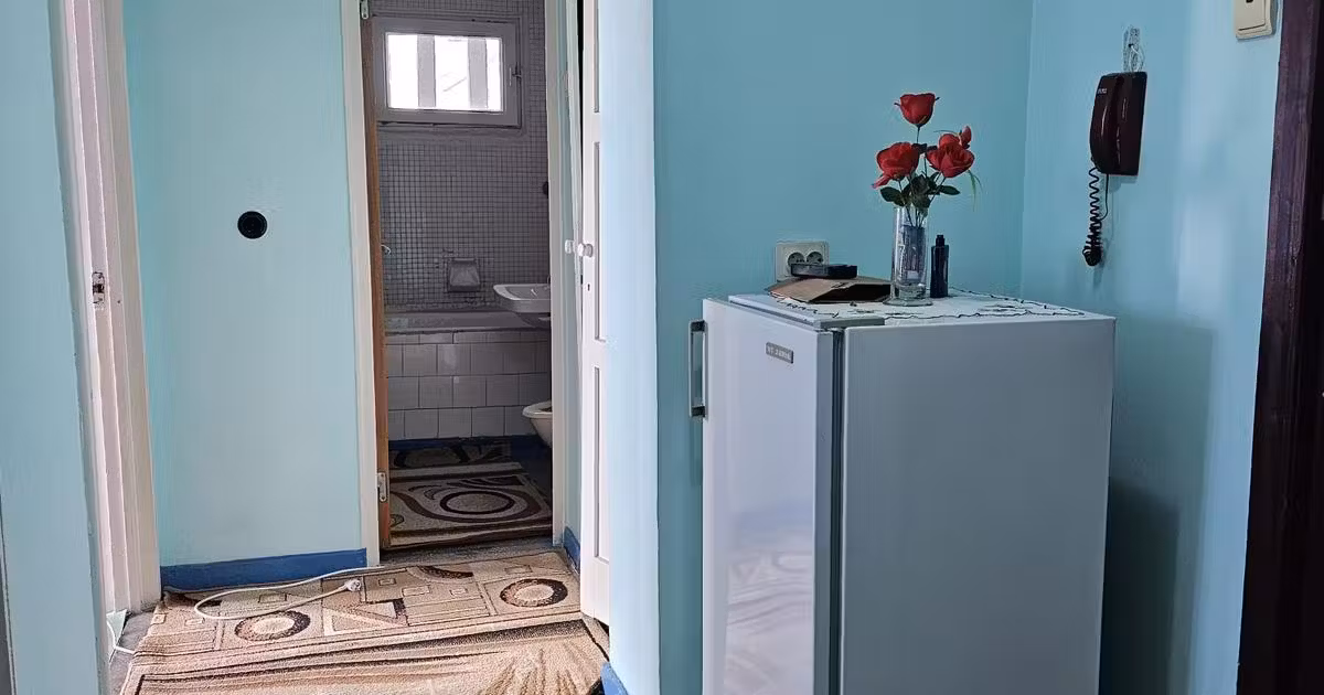 Apartament de vânzare cu 2 camere în zona Tomis Nord, Constanța