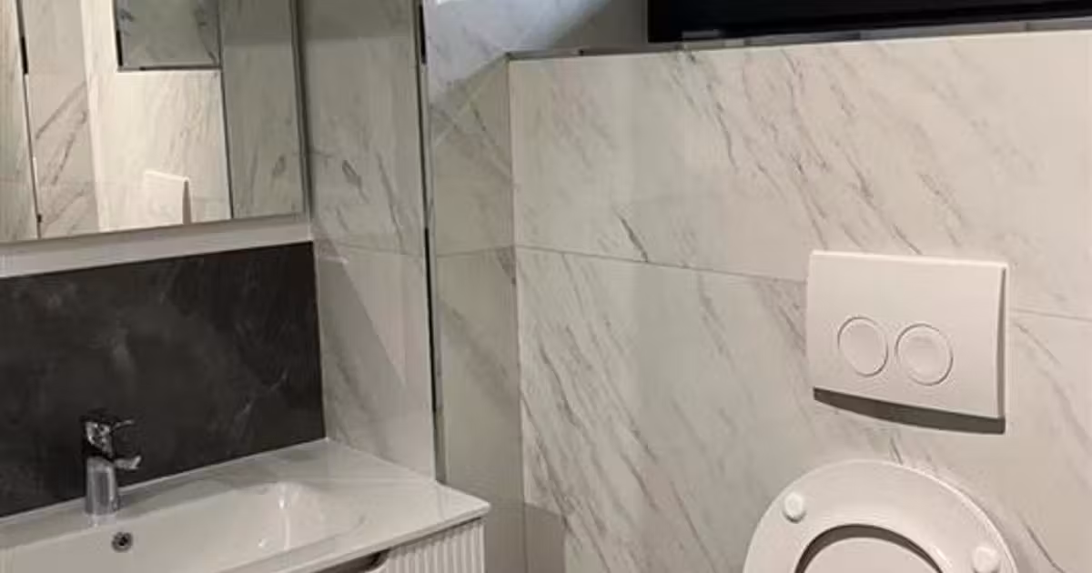 Garsonieră de vânzare în Valea Adâncă