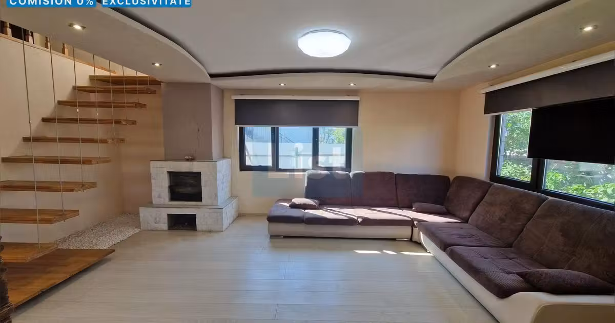 Casă de vânzare cu 3 camere în zona Hotvon, Baia Mare
