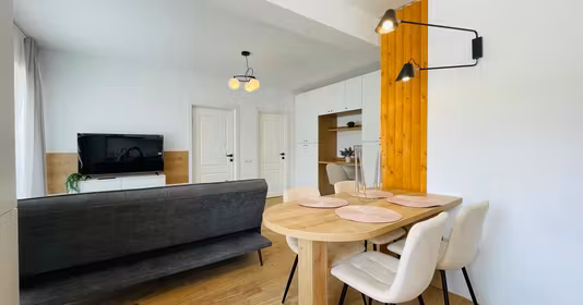 Apartament Florești