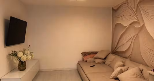 Apartament Titan