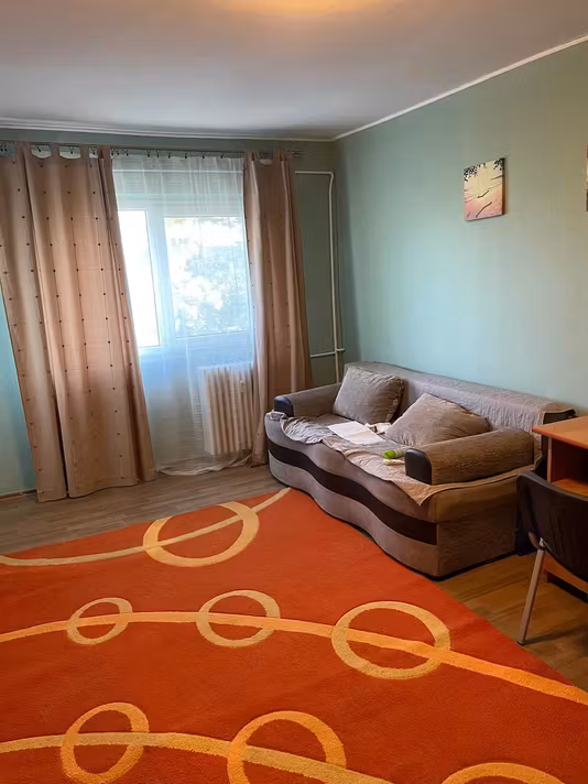 Apartament 280