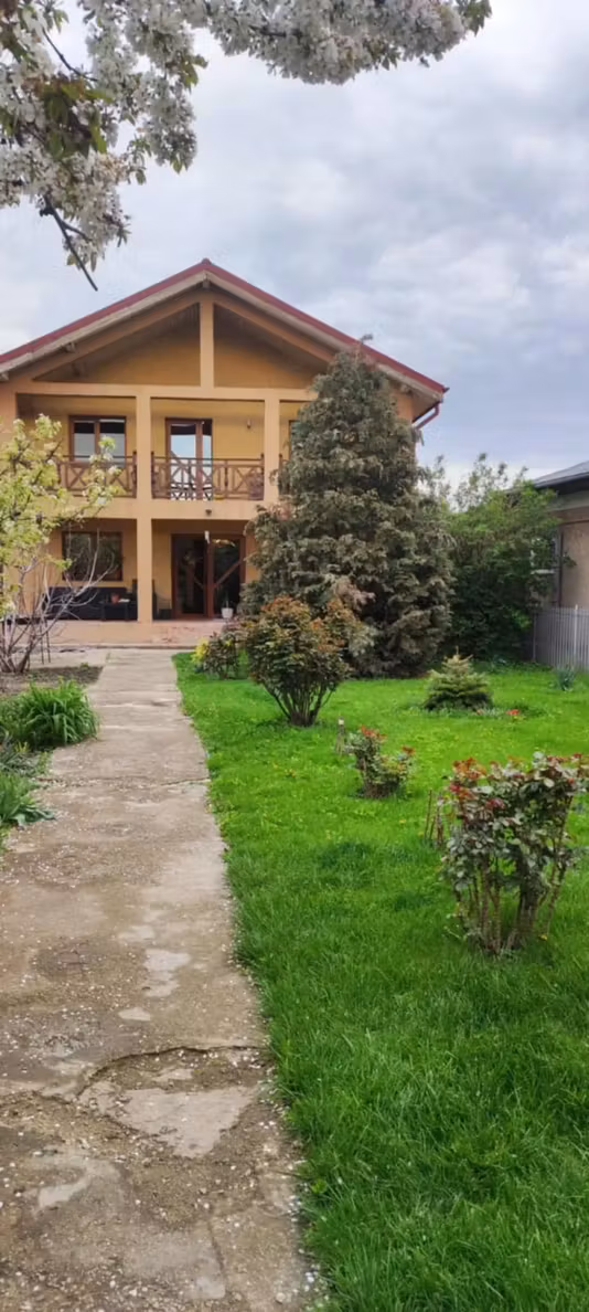 Casă Comuna berceni