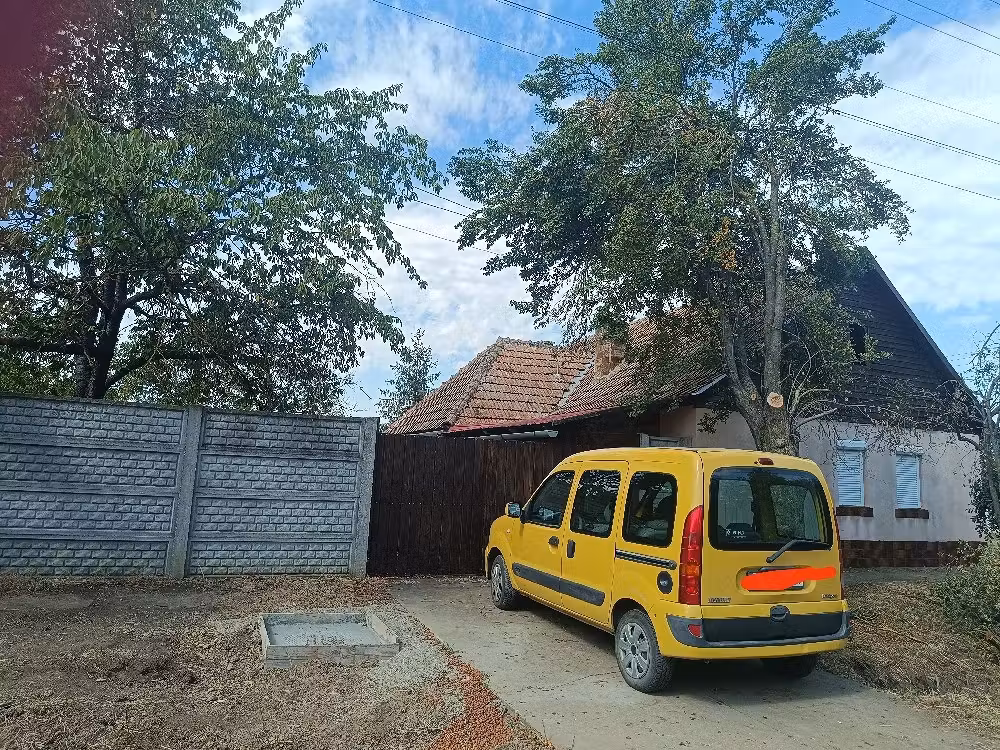 Proprietar vând casă locuibilă în Mailat